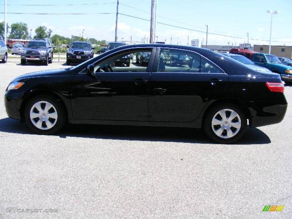 2008 Camry LE - Black / Ash photo #6