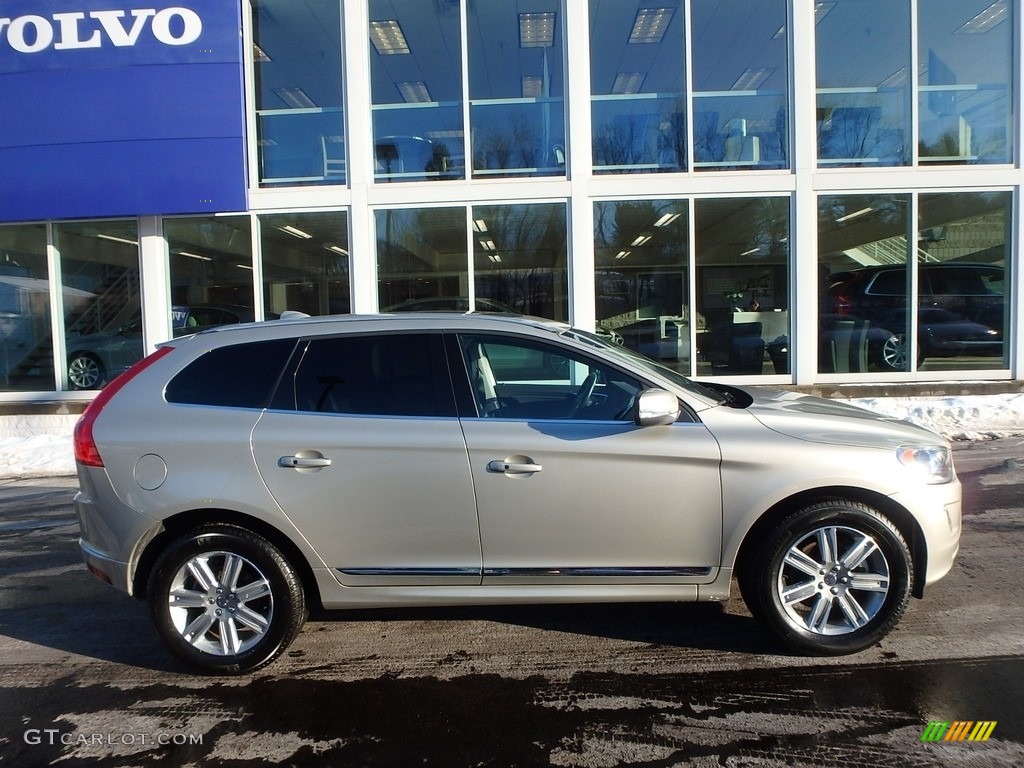 2017 XC60 T5 AWD Inscription - Luminous Sand Metallic / Off Black photo #2