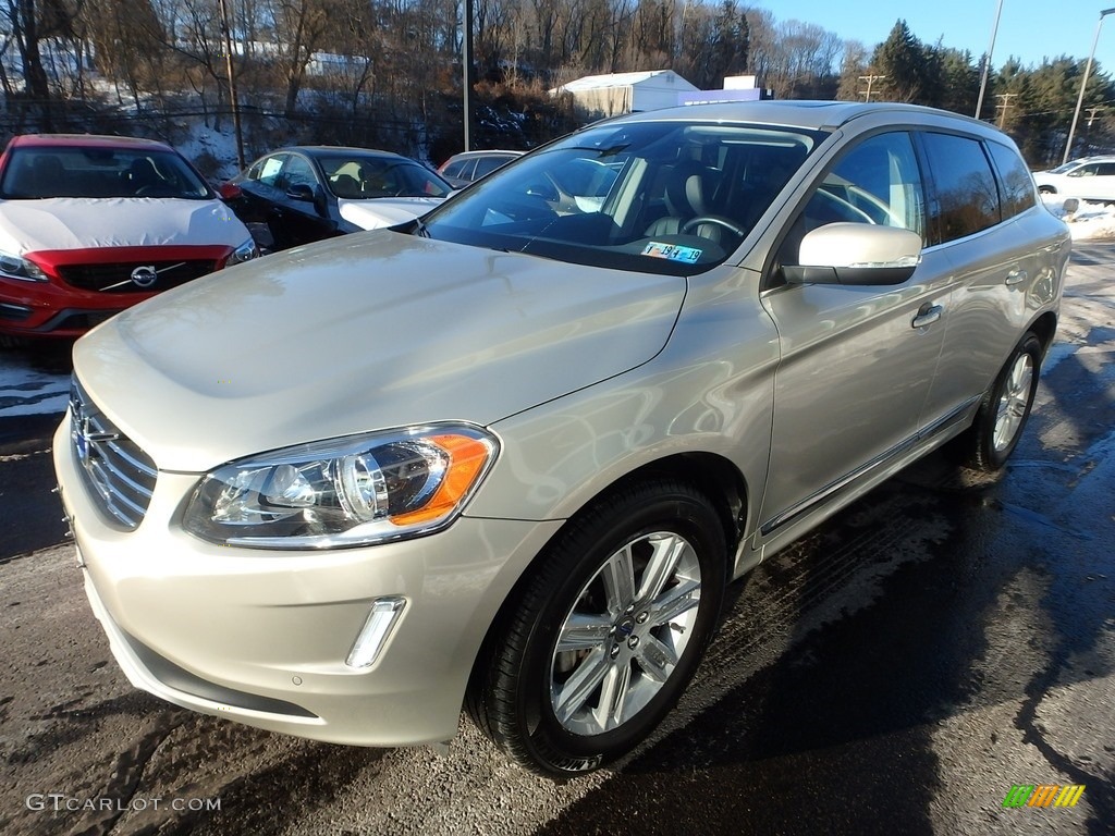 2017 XC60 T5 AWD Inscription - Luminous Sand Metallic / Off Black photo #6
