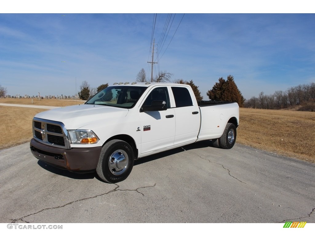 2011 Ram 3500 HD ST Crew Cab Dually - Bright White / Dark Slate Gray/Medium Graystone photo #4