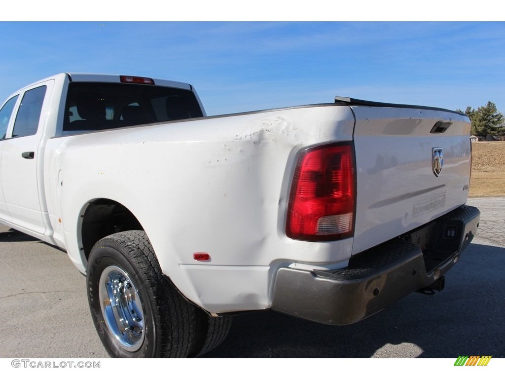 2011 Ram 3500 HD ST Crew Cab Dually - Bright White / Dark Slate Gray/Medium Graystone photo #8