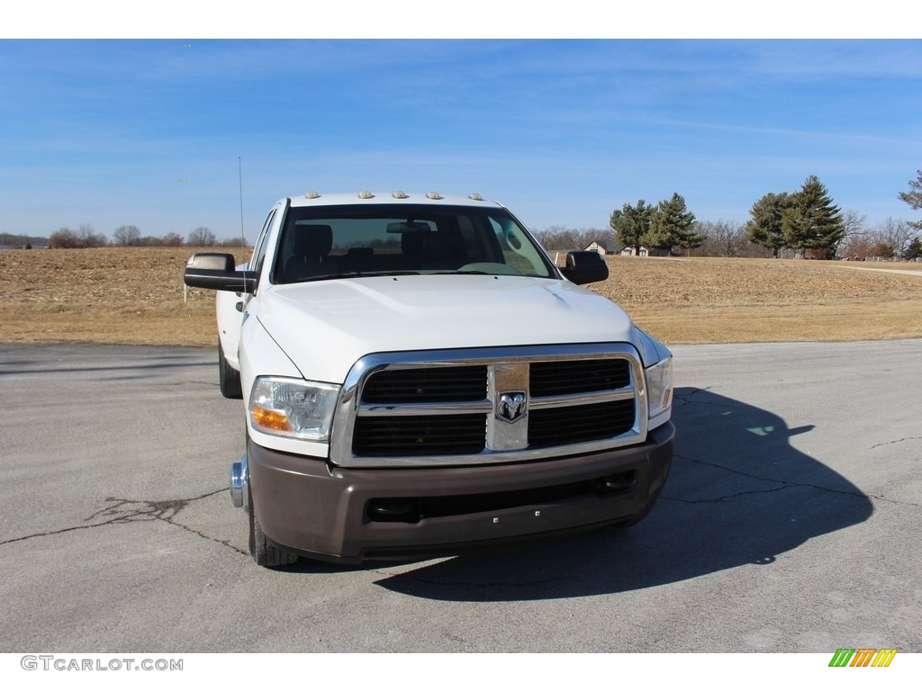 2011 Ram 3500 HD ST Crew Cab Dually - Bright White / Dark Slate Gray/Medium Graystone photo #29