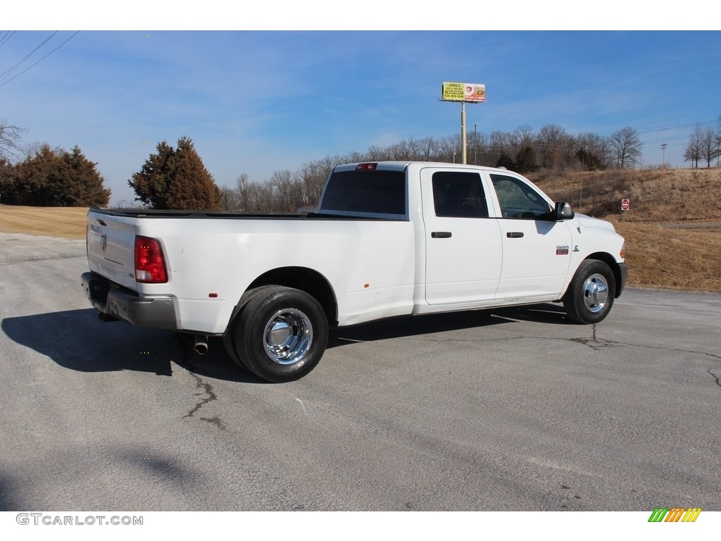 2011 Ram 3500 HD ST Crew Cab Dually - Bright White / Dark Slate Gray/Medium Graystone photo #30