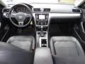 Black - Passat 2.5L SE Photo No. 4
