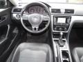 Black - Passat 2.5L SE Photo No. 14