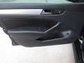 Black - Passat 2.5L SE Photo No. 23