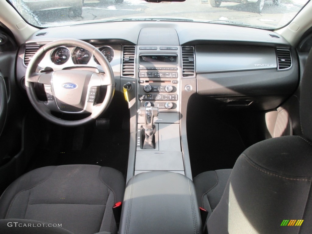 2011 Taurus SEL - Tuxedo Black / Charcoal Black photo #24