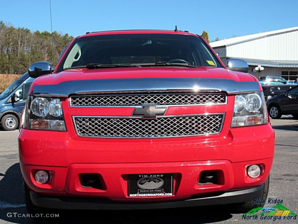 2012 Avalanche LTZ 4x4 - Victory Red / Ebony photo #8