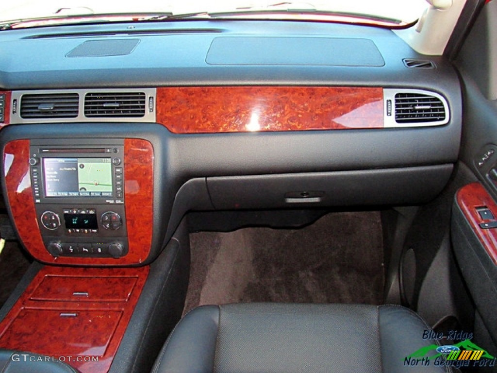 2012 Avalanche LTZ 4x4 - Victory Red / Ebony photo #27