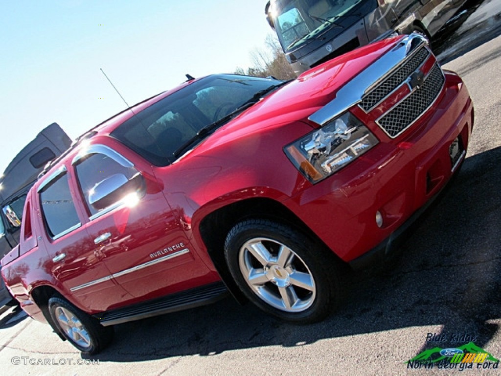 2012 Avalanche LTZ 4x4 - Victory Red / Ebony photo #33