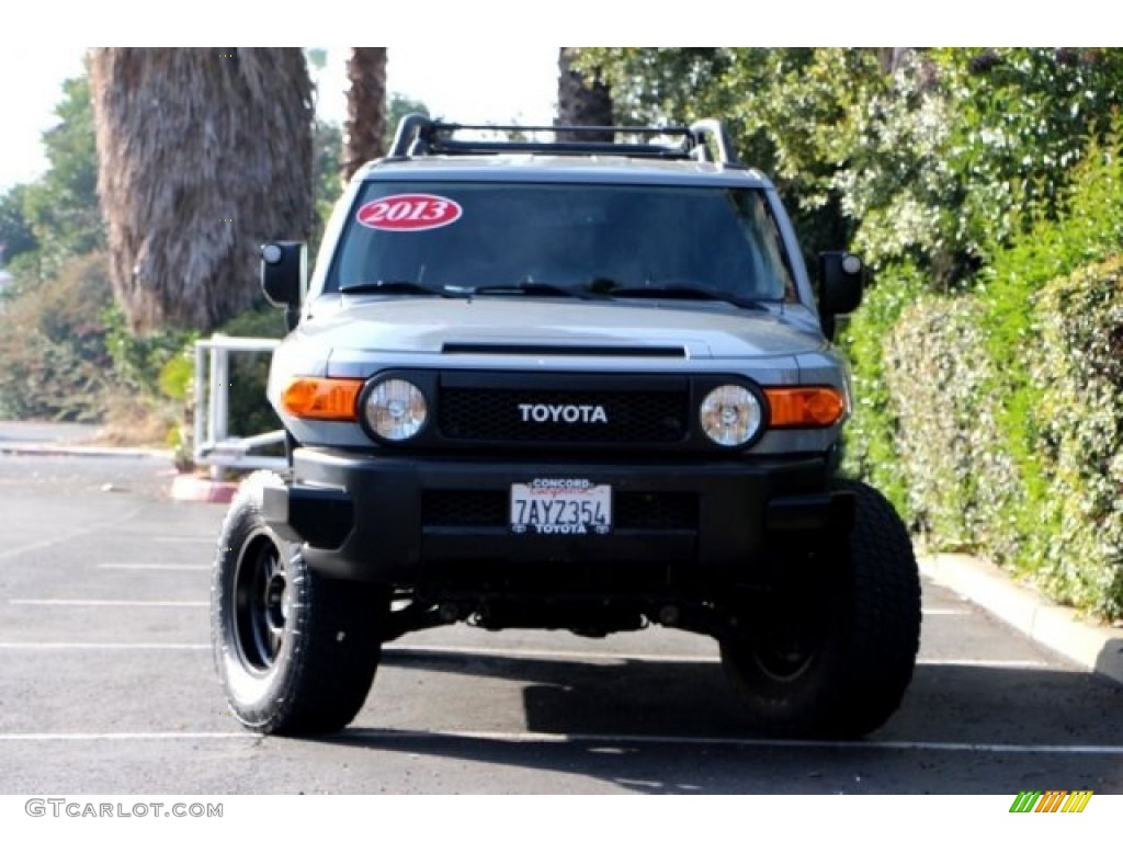 2013 FJ Cruiser 4WD - Trail Teams Cement Gray / Dark Charcoal photo #4