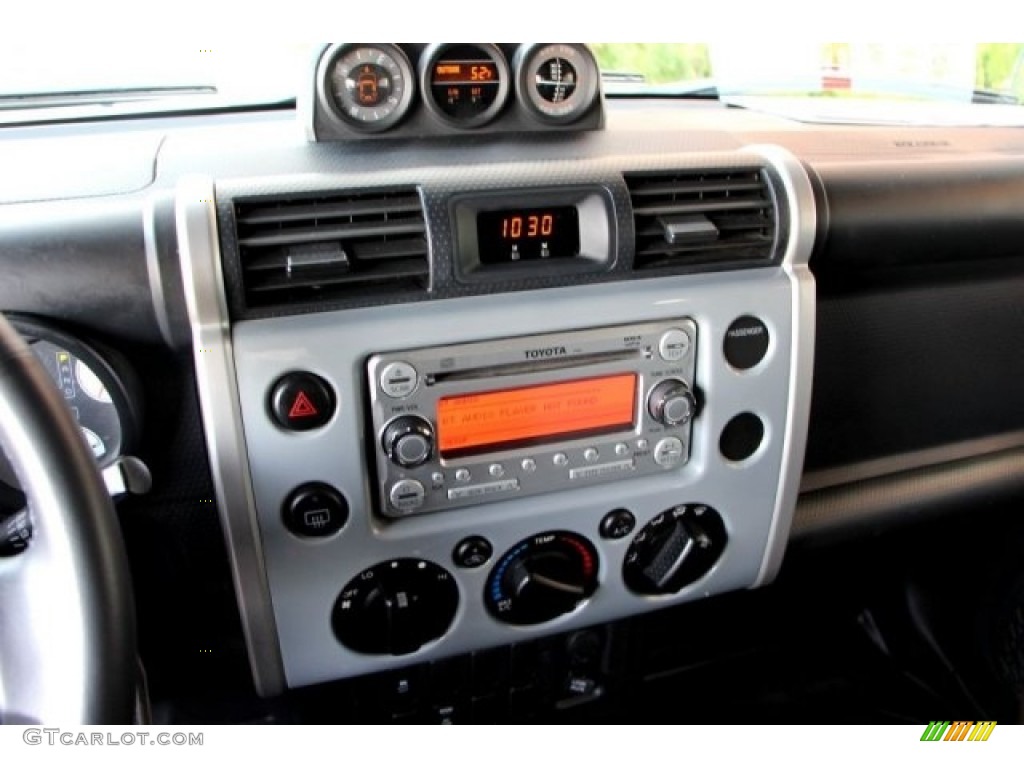 2013 FJ Cruiser 4WD - Trail Teams Cement Gray / Dark Charcoal photo #25