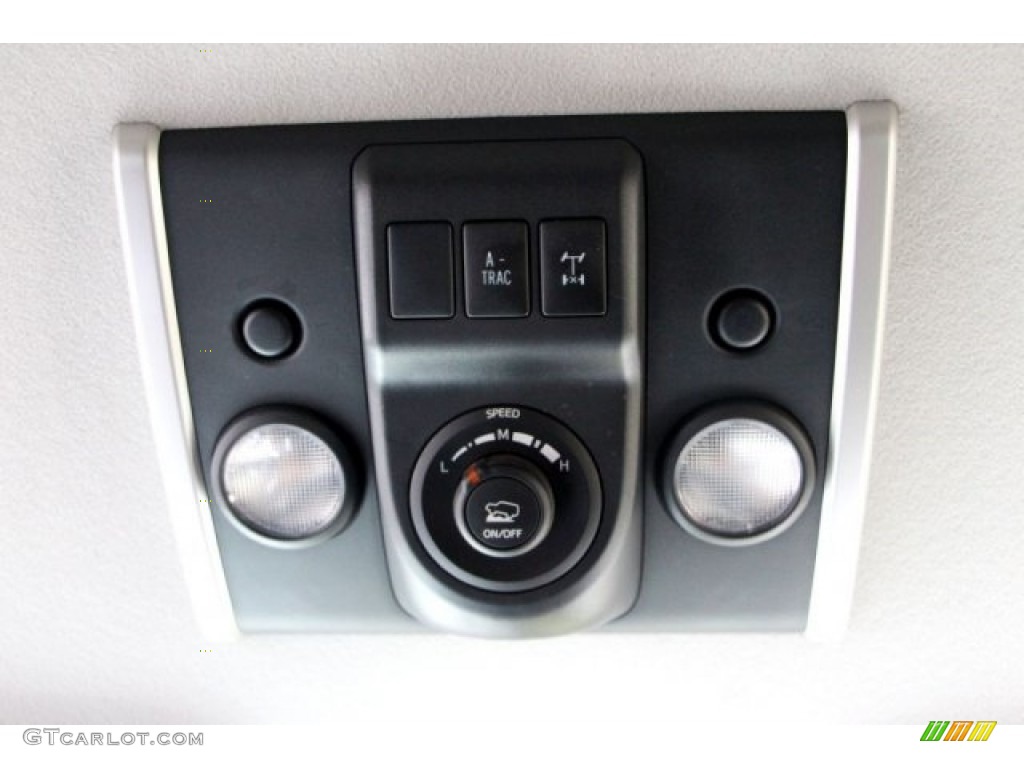 2013 FJ Cruiser 4WD - Trail Teams Cement Gray / Dark Charcoal photo #39