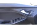 White Gold - Focus SE Hatch Photo No. 13