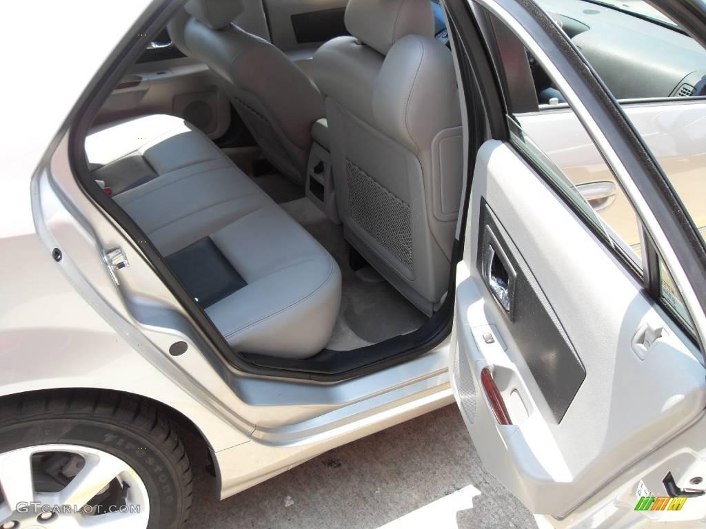 2006 CTS Sport Sedan - Light Platinum / Light Gray/Ebony photo #11