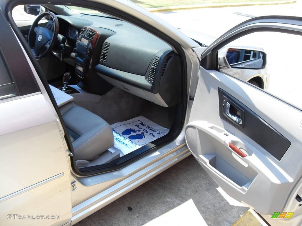 2006 CTS Sport Sedan - Light Platinum / Light Gray/Ebony photo #12