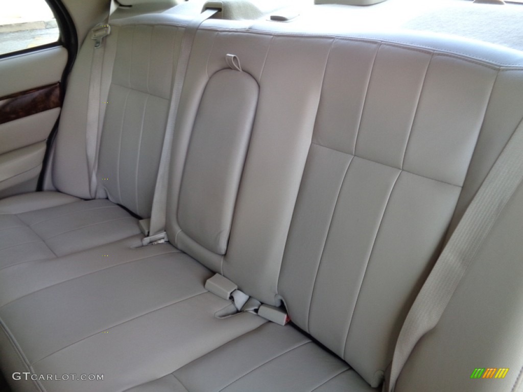 2006 Grand Marquis LS - Light Tundra Metallic / Light Camel photo #7