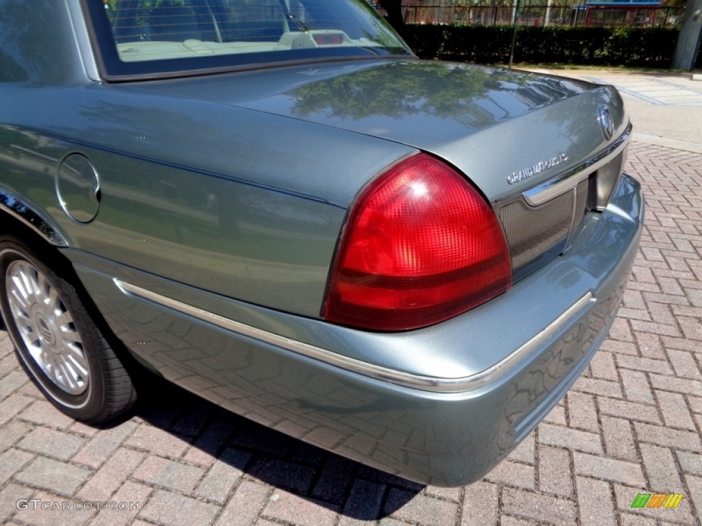 2006 Grand Marquis LS - Light Tundra Metallic / Light Camel photo #16