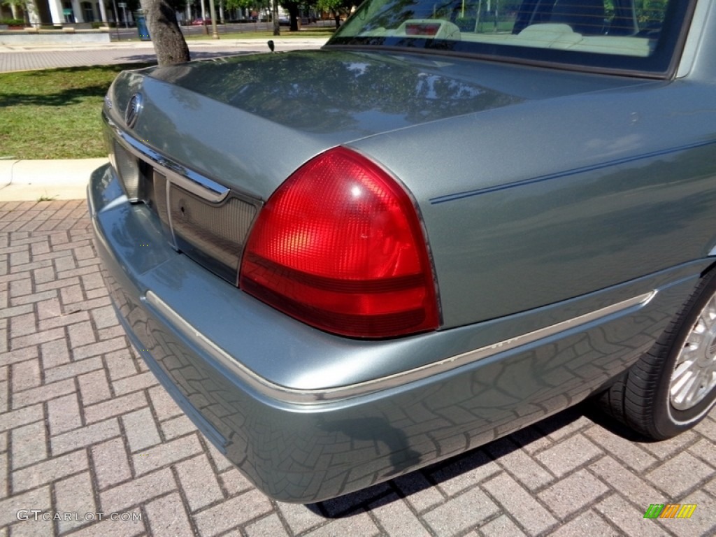 2006 Grand Marquis LS - Light Tundra Metallic / Light Camel photo #22