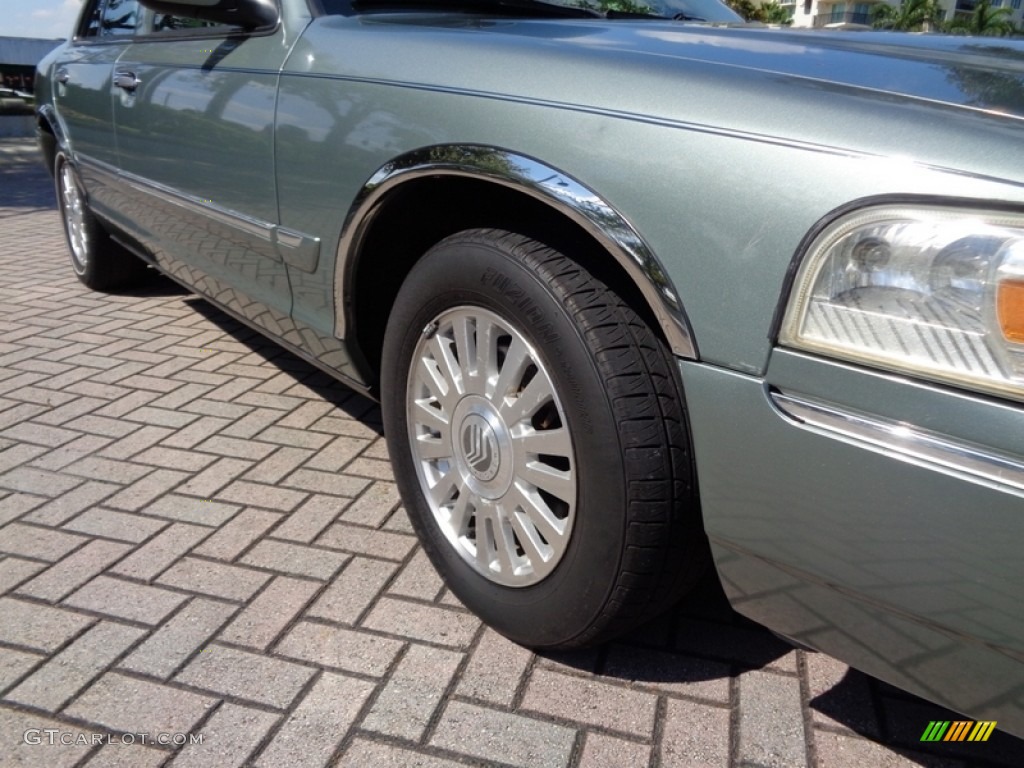 2006 Grand Marquis LS - Light Tundra Metallic / Light Camel photo #30