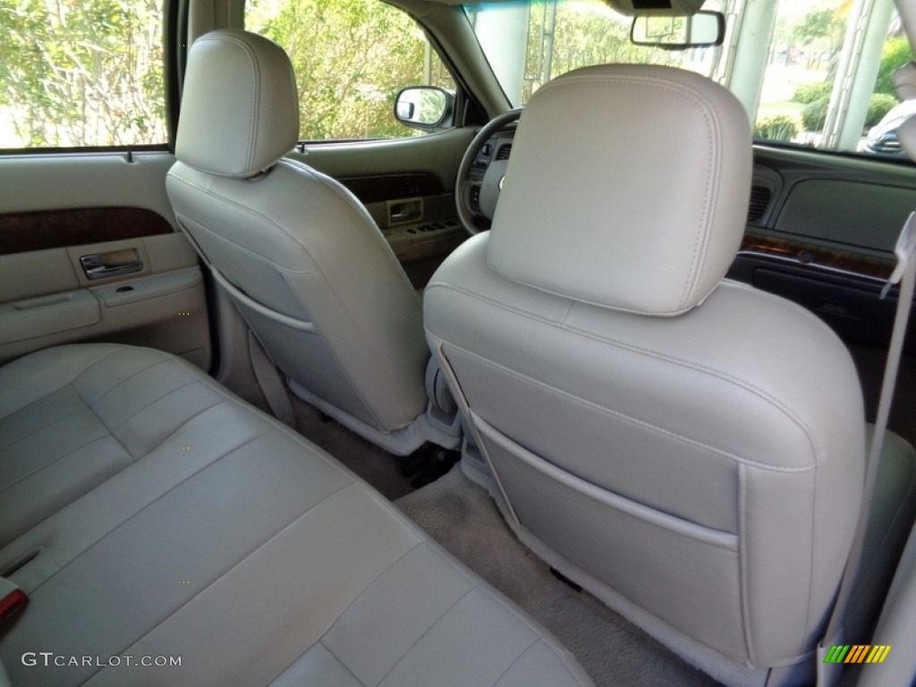 2006 Grand Marquis LS - Light Tundra Metallic / Light Camel photo #40