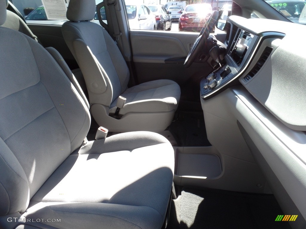 2017 Sienna L - Shoreline Blue Pearl / Ash photo #13