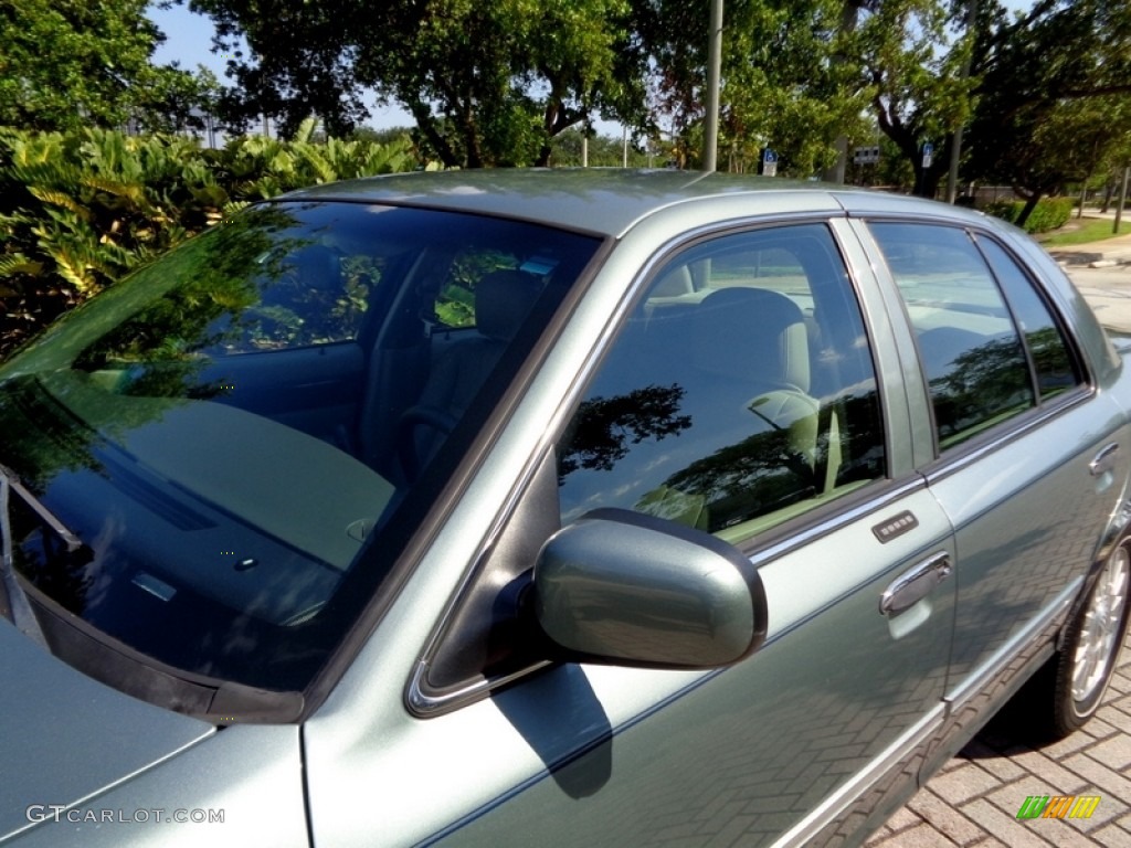 2006 Grand Marquis LS - Light Tundra Metallic / Light Camel photo #41