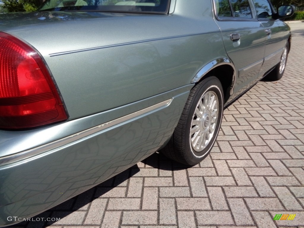 2006 Grand Marquis LS - Light Tundra Metallic / Light Camel photo #45