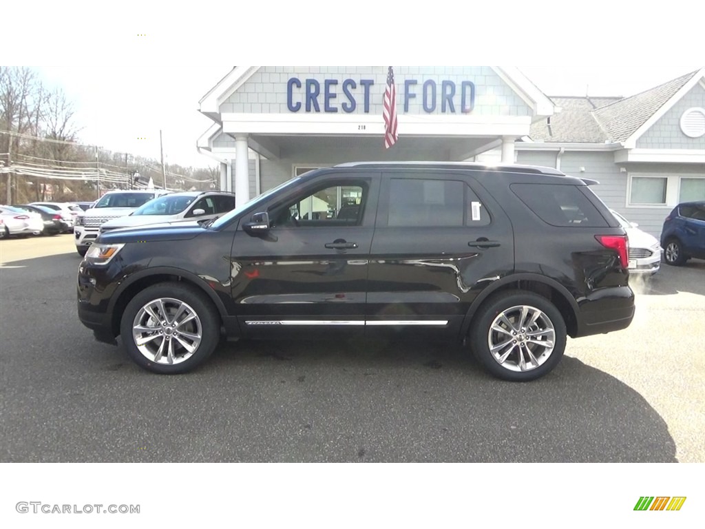 2018 Explorer XLT 4WD - Shadow Black / Ebony Black photo #4
