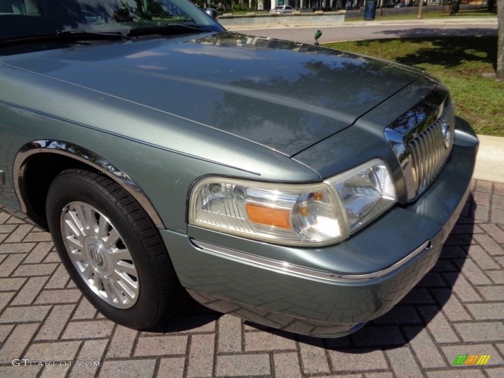 2006 Grand Marquis LS - Light Tundra Metallic / Light Camel photo #47