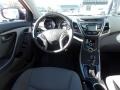Red - Elantra SE Photo No. 15