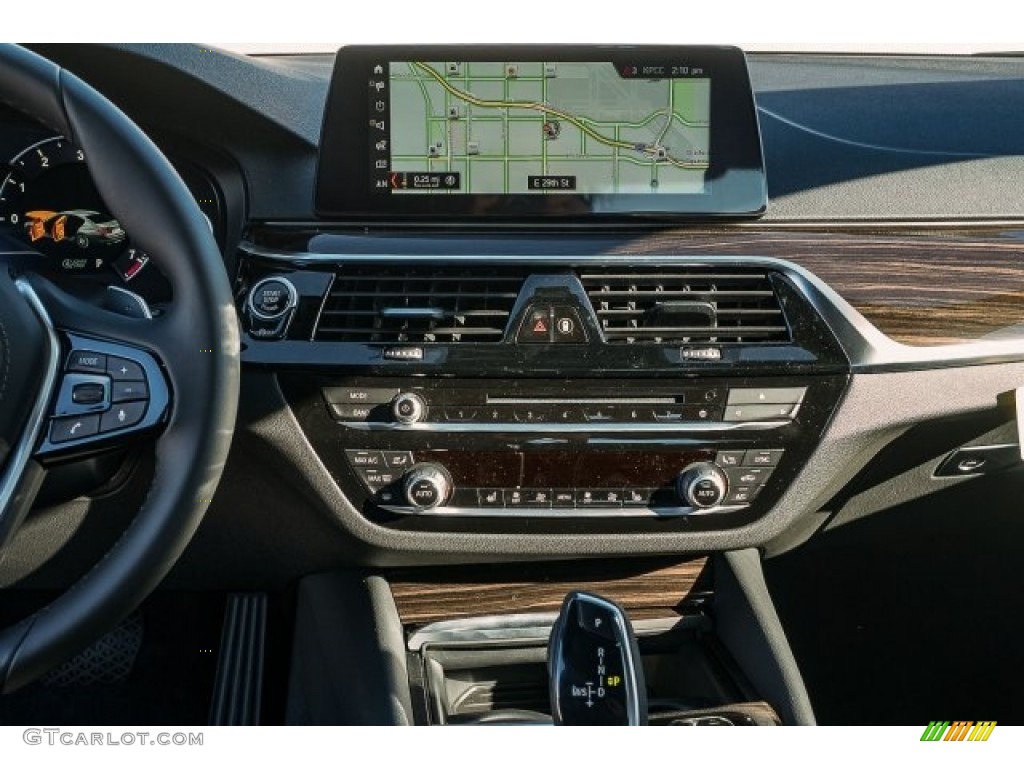 2018 5 Series 530i Sedan - Black Sapphire Metallic / Black photo #6