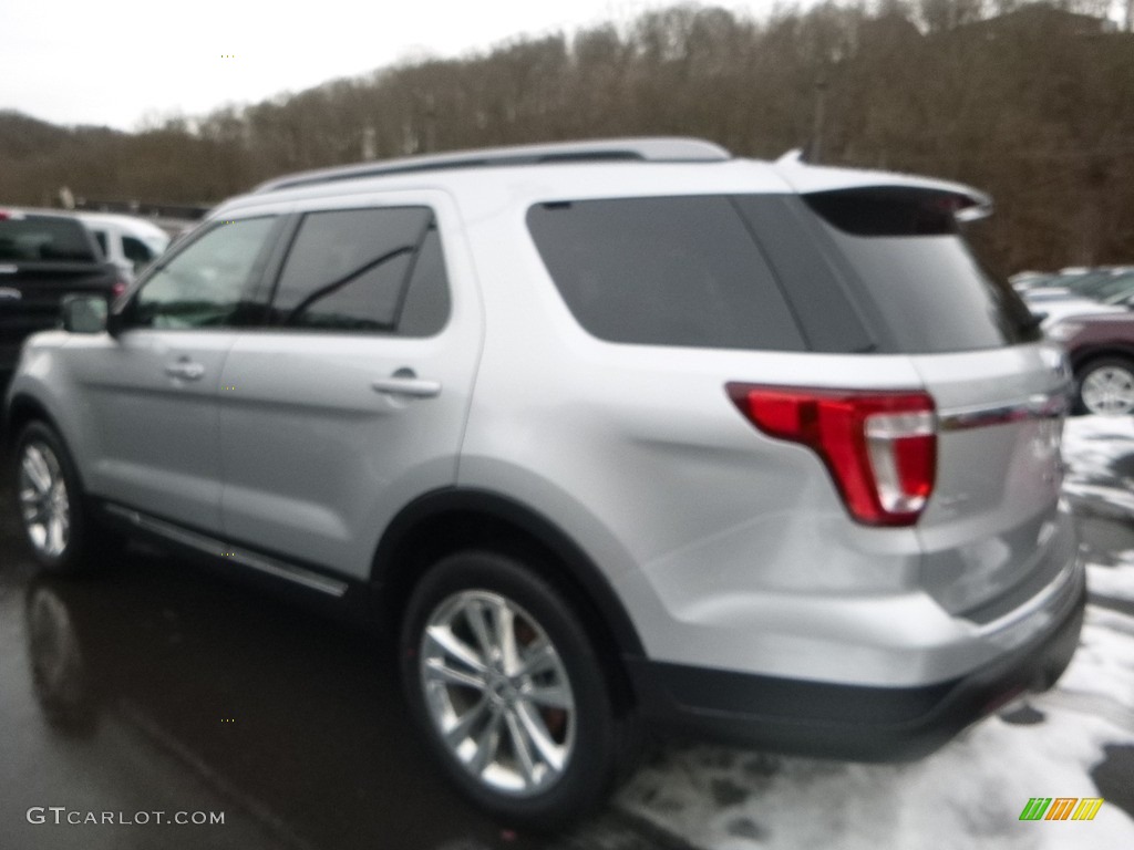 2018 Explorer XLT 4WD - Ingot Silver / Ebony Black photo #6