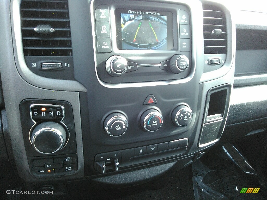 2018 1500 Express Crew Cab 4x4 - Bright White / Black/Diesel Gray photo #7