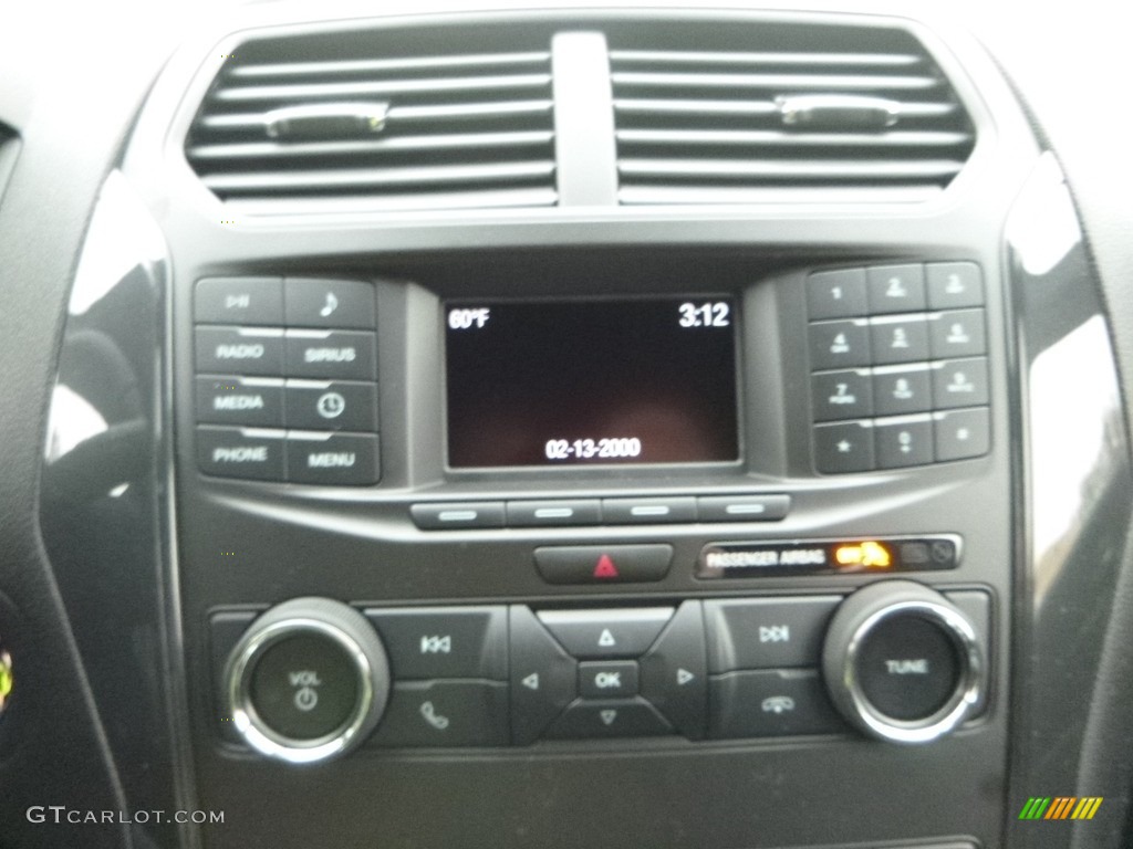 2018 Explorer XLT 4WD - Magnetic Metallic / Ebony Black photo #14
