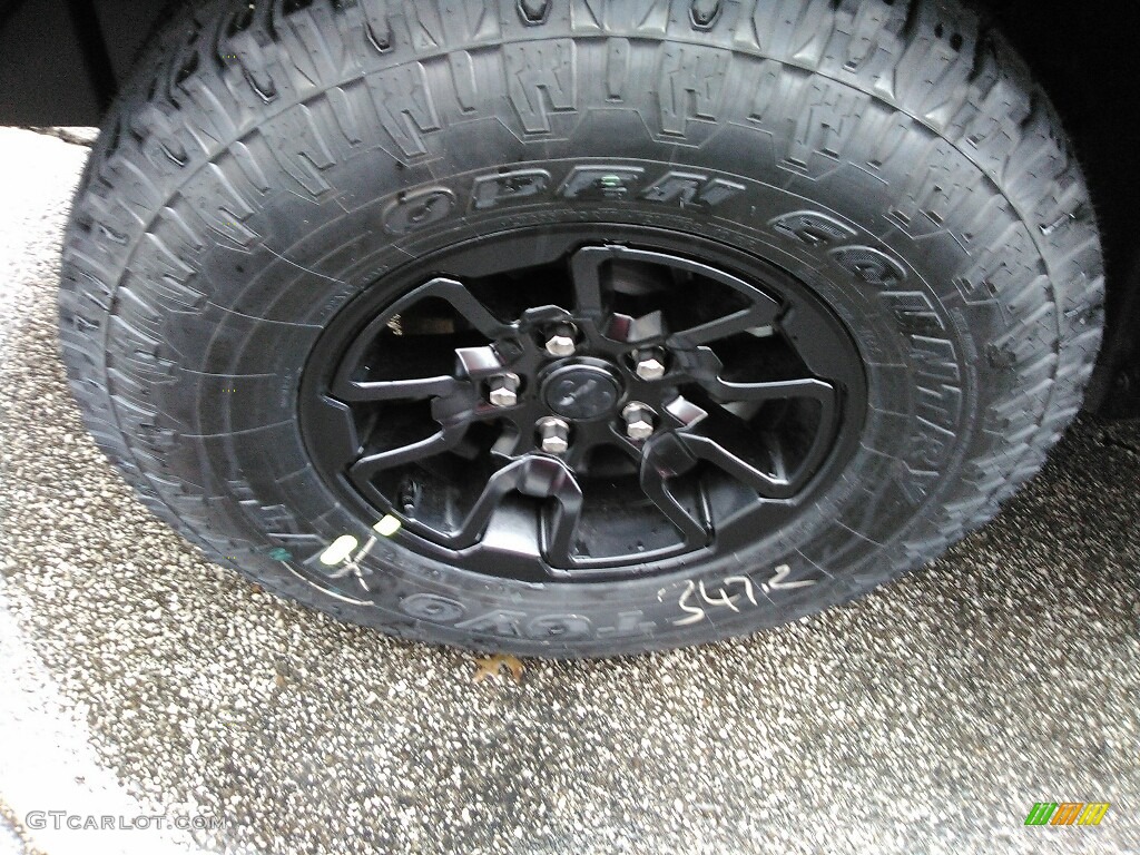 2018 1500 Rebel Crew Cab 4x4 - Brilliant Black Crystal Pearl / Black photo #2