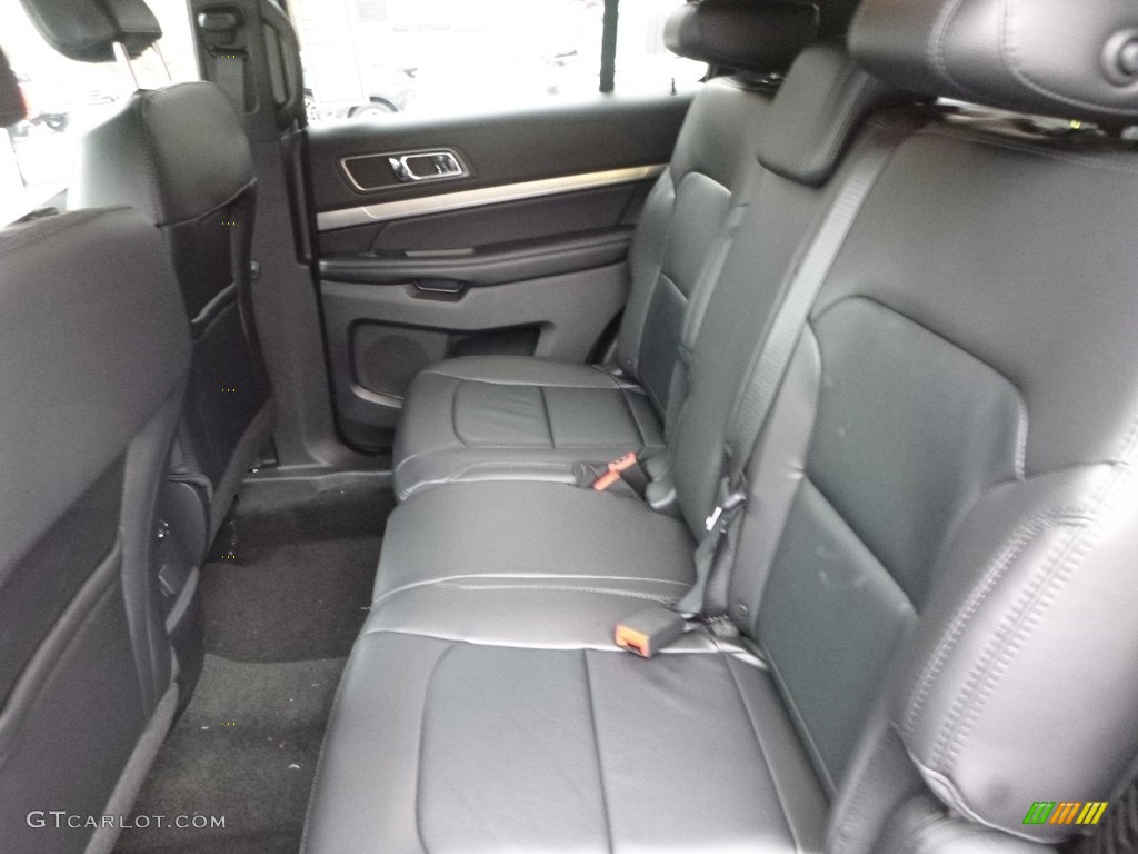 2018 Explorer XLT 4WD - Blue Metallic / Ebony Black photo #8