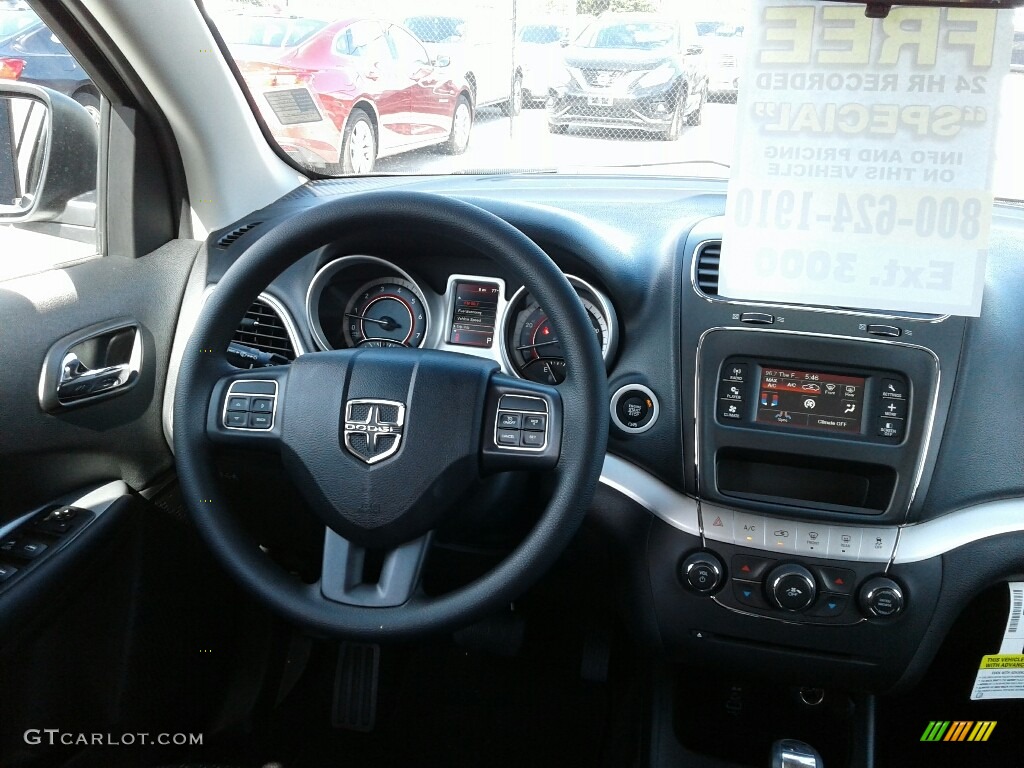 2018 Journey SE - Vice White / Black photo #14