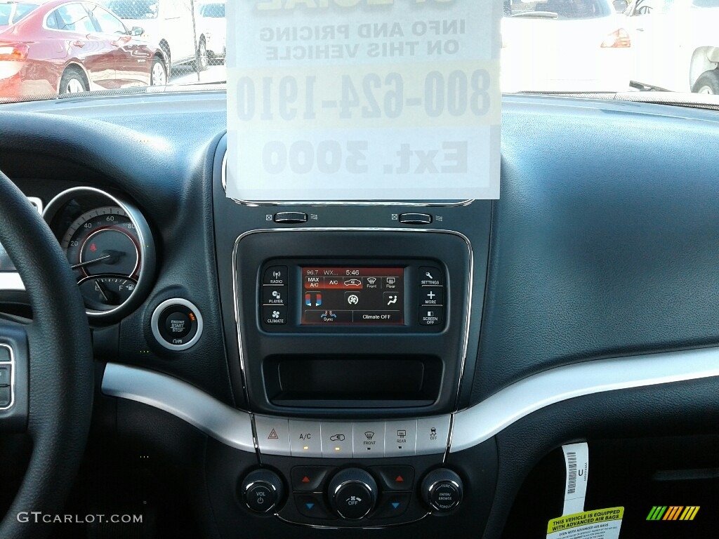 2018 Journey SE - Vice White / Black photo #15