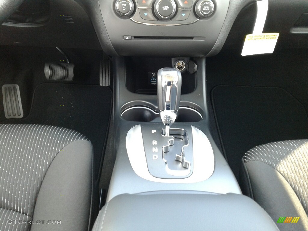 2018 Journey SE - Vice White / Black photo #16