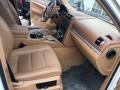 Sand White - Cayenne Tiptronic Photo No. 10