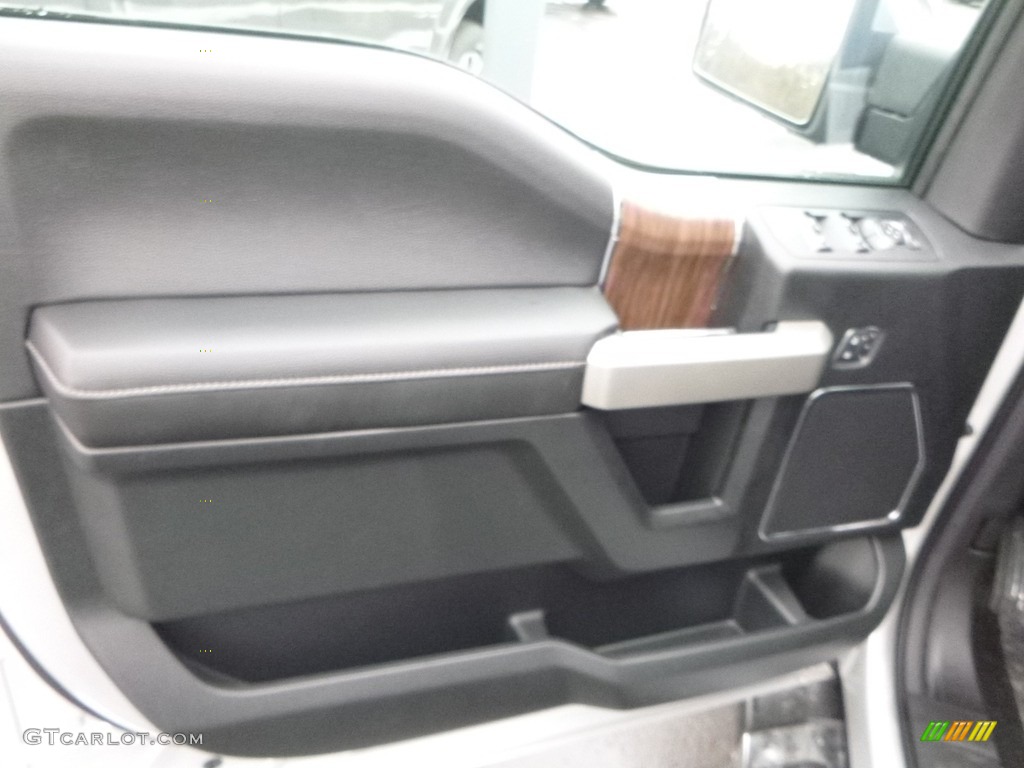 2018 F150 Lariat SuperCrew 4x4 - Ingot Silver / Black photo #10