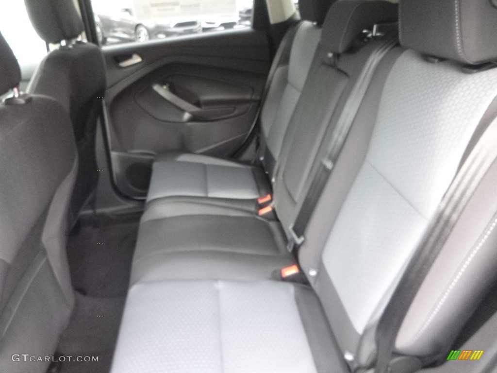 2018 Escape SE 4WD - Ingot Silver / Charcoal Black photo #8