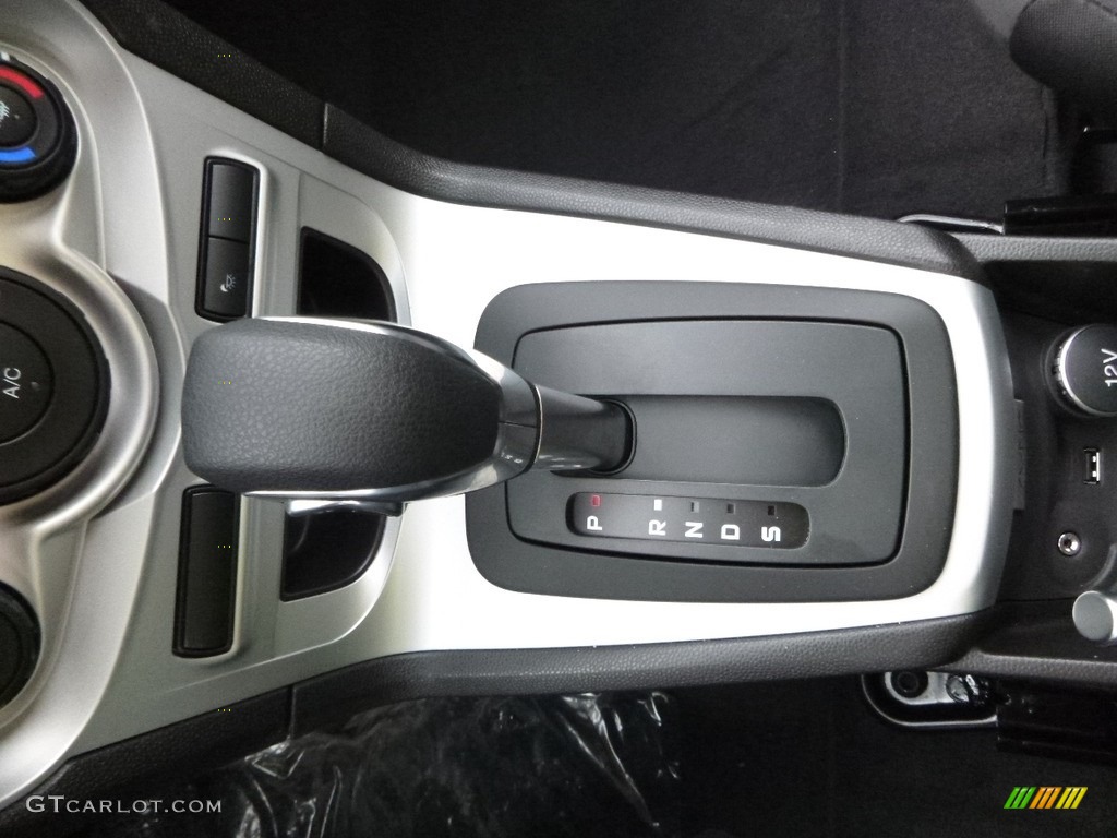 2018 Ford Fiesta SE Sedan 6 Speed Automatic Transmission Photo #125009554