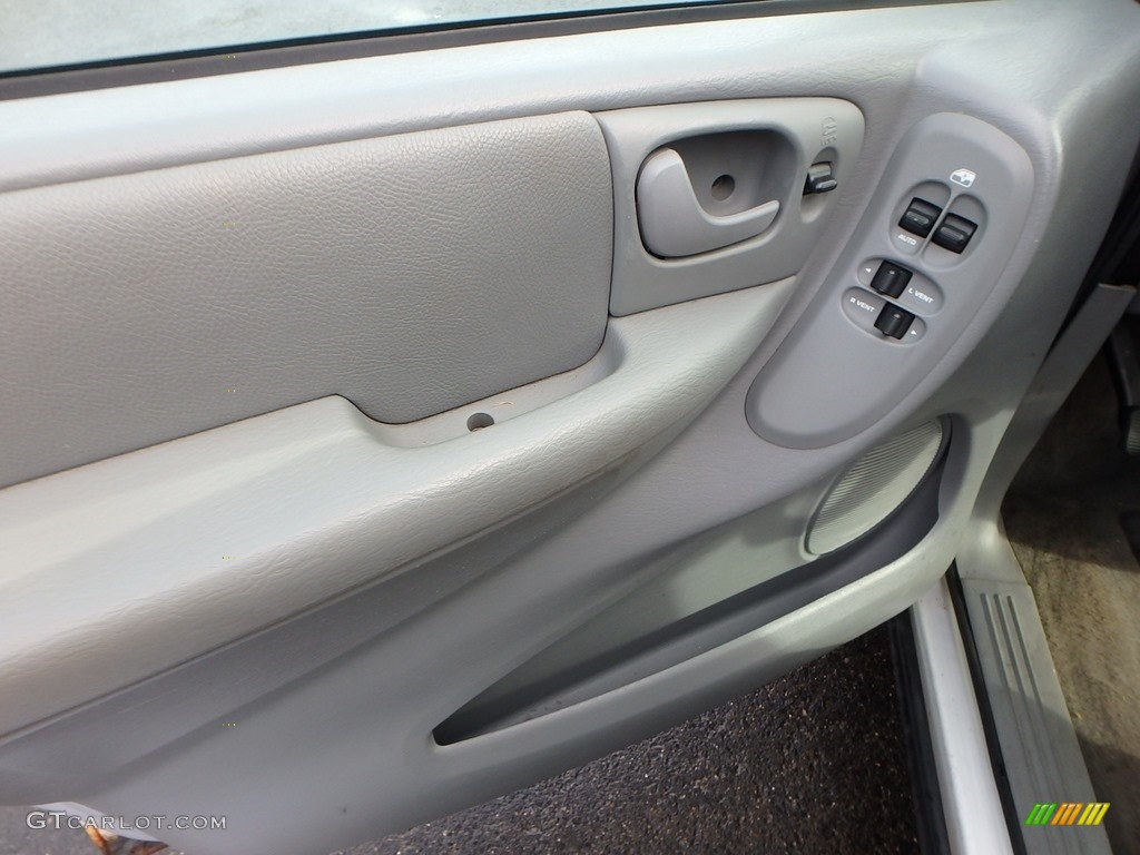 2006 Caravan SXT - Bright Silver Metallic / Medium Slate Gray photo #12