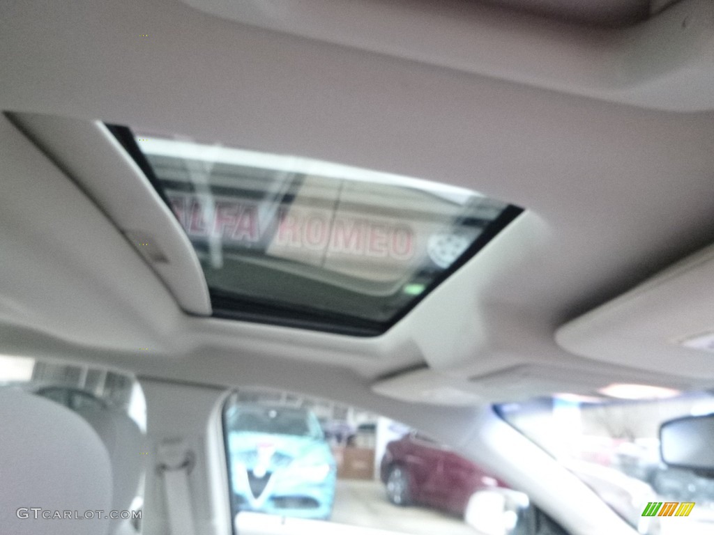 2011 Taurus SEL AWD - Ingot Silver / Charcoal Black photo #14