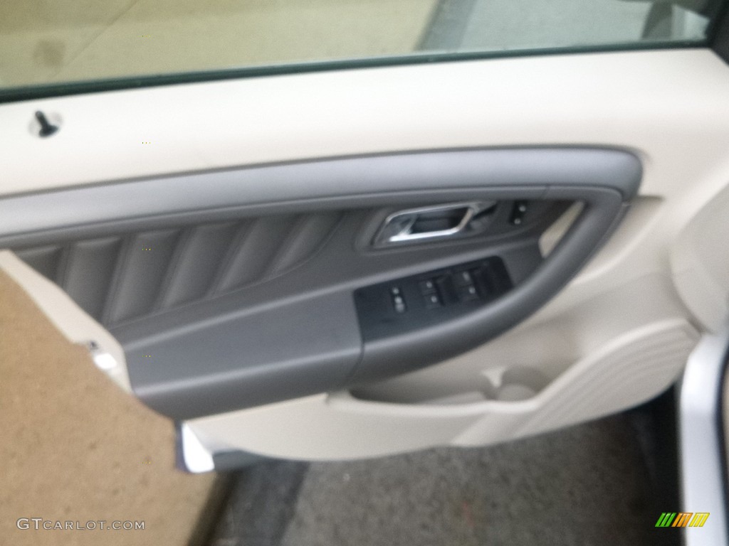 2011 Taurus SEL AWD - Ingot Silver / Charcoal Black photo #15