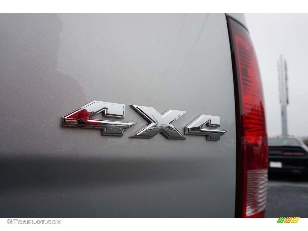 2018 Ram 2500 SLT Mega Cab 4x4 Marks and Logos Photo #125019043