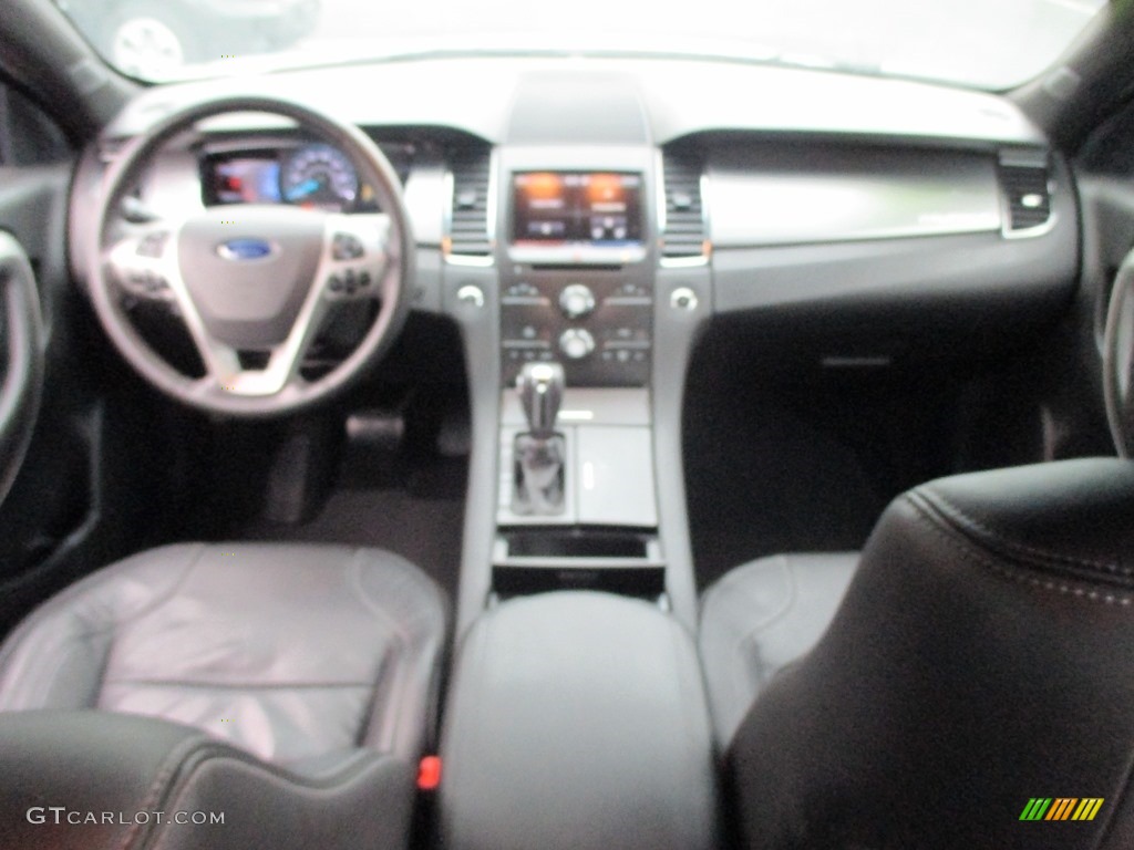 2015 Taurus SEL - Ingot Silver Metallic / Charcoal Black photo #24