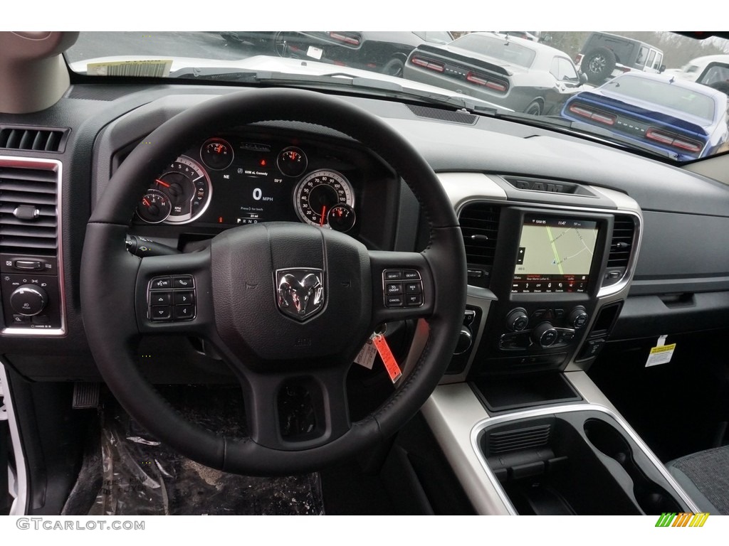 2018 1500 Harvest Edition Quad Cab - Bright White / Black/Diesel Gray photo #10